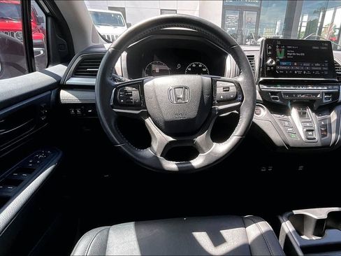 Used 2025 Honda Odyssey EX-L image 8
