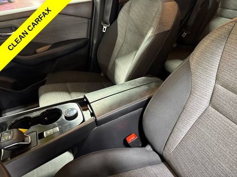 Used 2023 Nissan Rogue SV AWD/4WD image 21