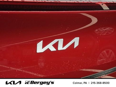 Used 2023 Kia EV6 Wind image 34