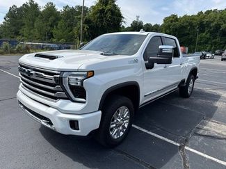 Used 2025 Chevrolet Silverado 2500 High Country w/ High Country Premium Package AWD/4WD video 1