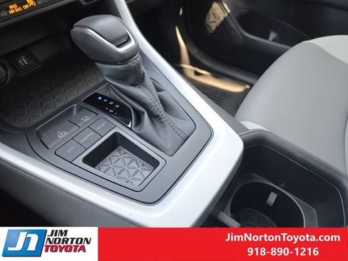 Used 2025 Toyota RAV4 XLE Premium FWD image 22