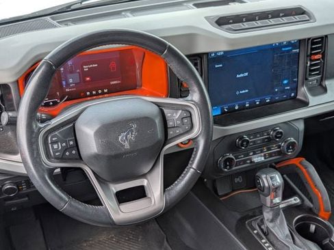 Used 2022 Ford Bronco Badlands AWD/4WD image 13