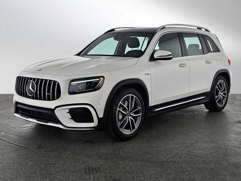 Certified 2025 Mercedes-Benz GLB 35 AMG 4MATIC image 9