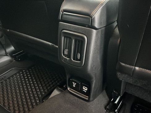 Used 2021 Jeep Compass Latitude w/ Convenience Group image 28