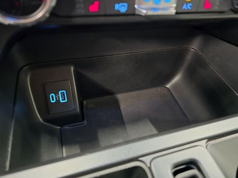 Used 2022 Ford F150 XLT w/ Equipment Group 302A High image 30