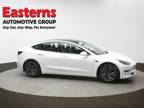 Used 2020 Tesla Model 3 Standard Range Plus RWD image 45