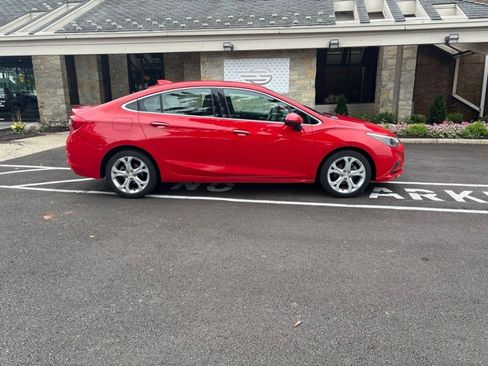 Used 2016 Chevrolet Cruze Premier FWD image 3