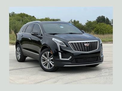 New 2025 Cadillac XT5 Premium Luxury