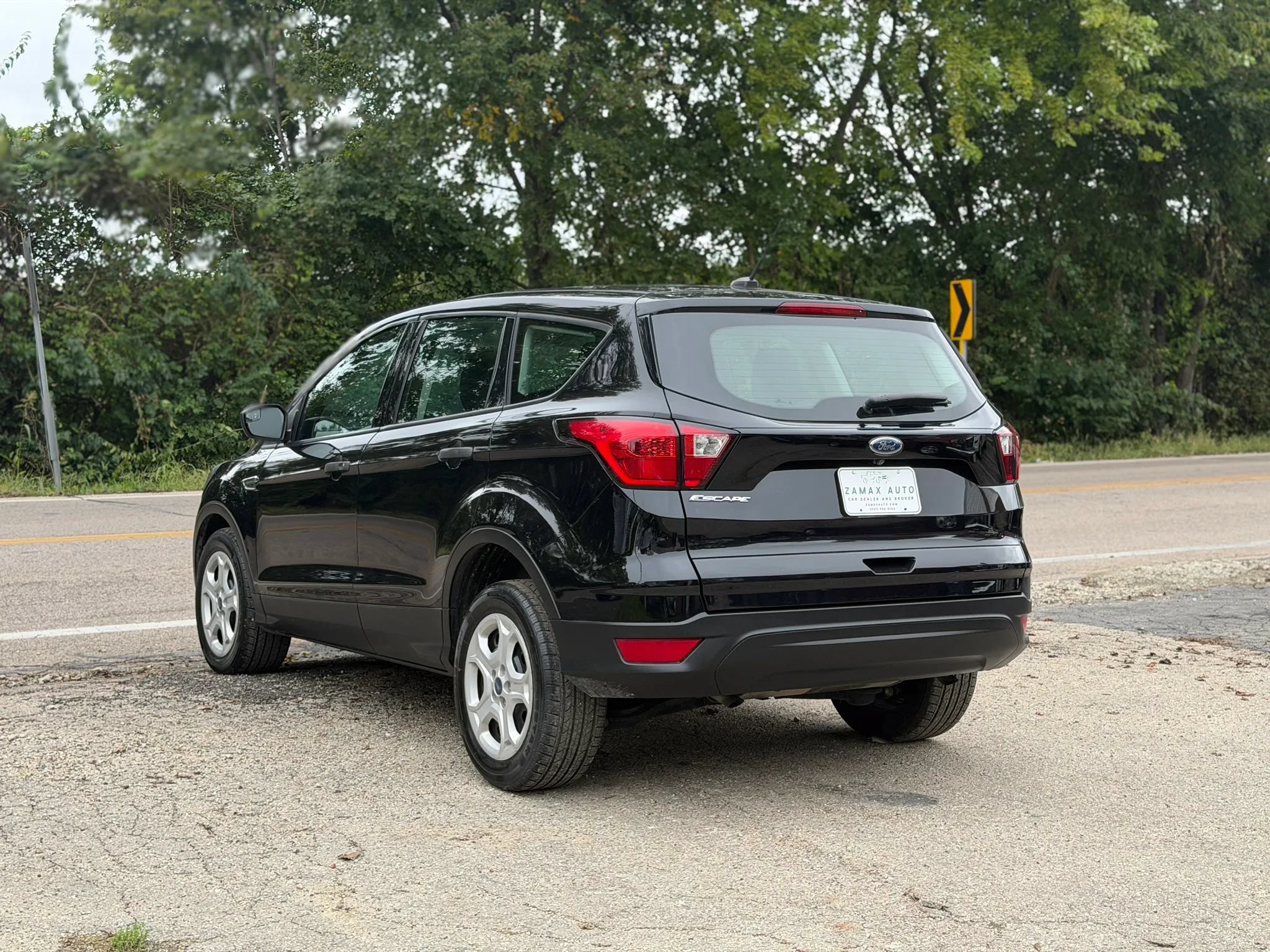 Used 2019 Ford Escape S FWD image 13