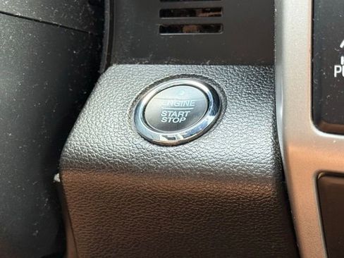 Used 2018 Ford F150 Lariat AWD/4WD image 27