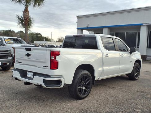 Used 2022 Chevrolet Silverado 1500 RST image 2