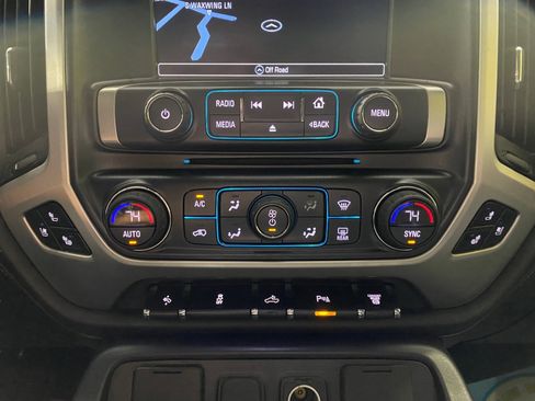 Used 2019 GMC Sierra 2500 SLT w/ Duramax Plus Package image 16