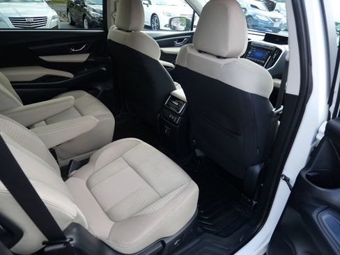 Used 2020 Subaru Ascent Premium w/ Convenience Package AWD/4WD image 22