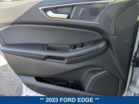 Certified 2023 Ford Edge SEL AWD/4WD image 10