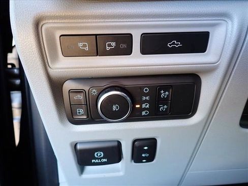 Used 2021 Ford F150 Limited image 21