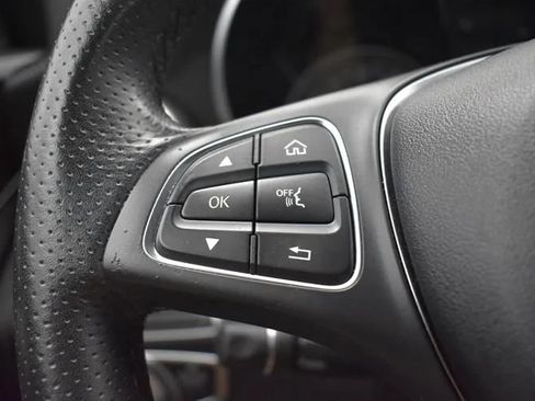 Used 2018 Mercedes-Benz C 300 4MATIC Sedan w/ Premium Package image 26