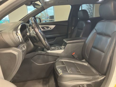 Used 2021 Chevrolet Blazer LT w/ Sound & Technology Package image 10