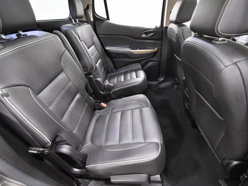 Used 2019 GMC Acadia Denali w/ Technology Package image 18