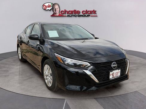 Used 2025 Nissan Sentra S FWD image 7