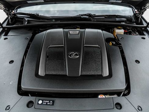 Used 2019 Lexus LS 500 w/ Interior Upgrade Package RWD image 42
