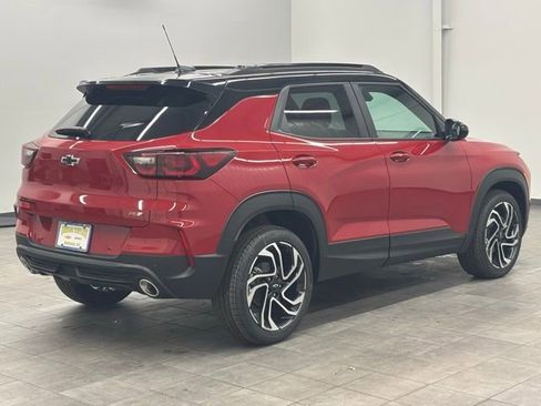 New 2026 Chevrolet TrailBlazer RS w/ Convenience Package FWD image 2