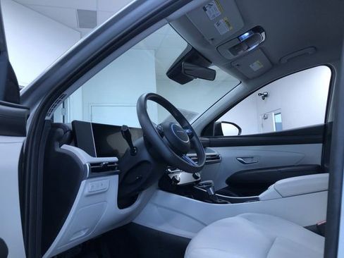 Used 2025 Hyundai Tucson SEL AWD/4WD image 11