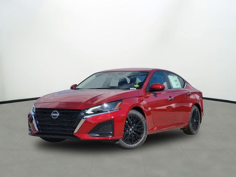New 2025 Nissan Altima 2.5 SV w/ SV Special Edition Package image 13