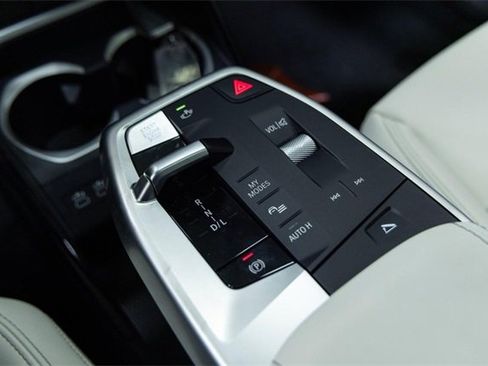 New 2026 BMW X1 xDrive28i w/ Convenience Package image 21