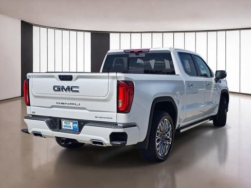 Used 2024 GMC Sierra 1500 Denali Ultimate image 4