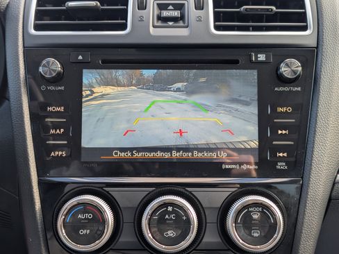 Used 2018 Subaru Forester 2.5i Limited image 3