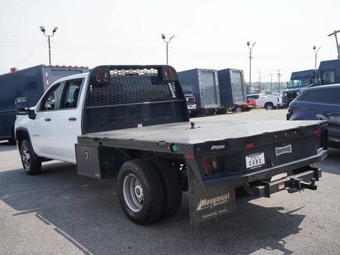 Used 2023 Chevrolet Silverado 3500 W/T w/ WT Convenience Package AWD/4WD image 4