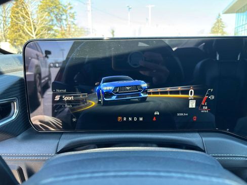 Used 2024 Ford Mustang GT Premium RWD image 15
