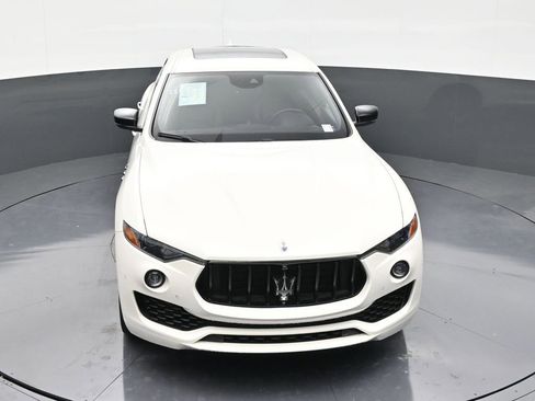 Used 2024 Maserati Levante GT Ultima image 19