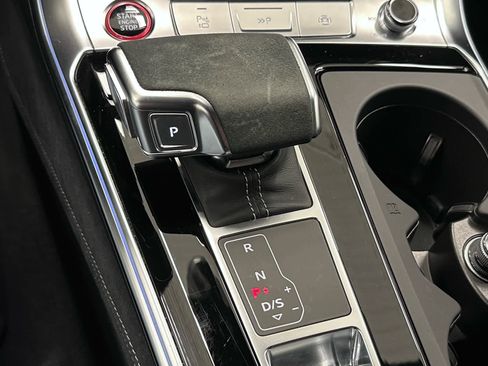 Used 2023 Audi RS 7 Sportback w/ Carbon Optic Package AWD/4WD image 28