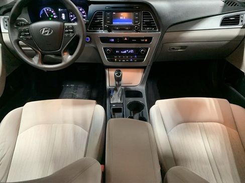 Used 2016 Hyundai Sonata SE image 23