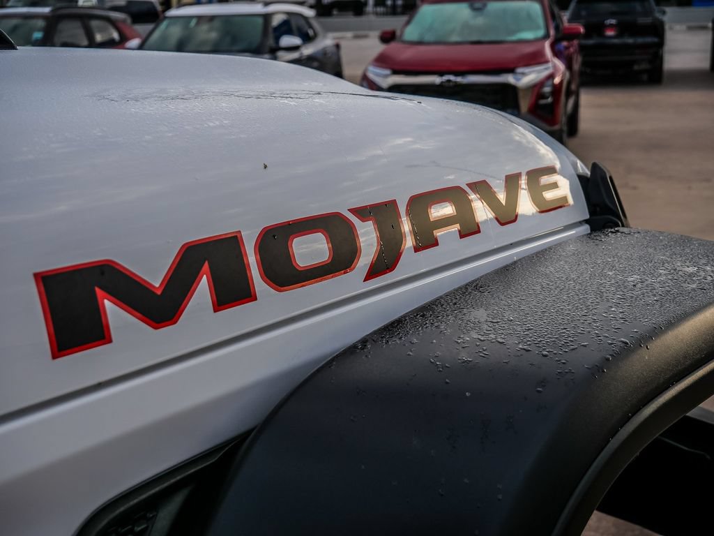 Used 2021 Jeep Gladiator Mojave AWD/4WD image 11