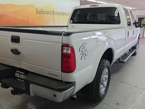 Used 2016 Ford F250 XLT w/ XLT Premium Package image 16