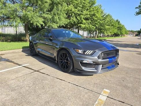 Used 2017 Ford Mustang Shelby GT350 w/ Electronics Package RWD image 8