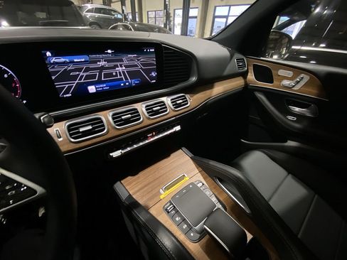 Certified 2024 Mercedes-Benz GLE 350 4MATIC image 8