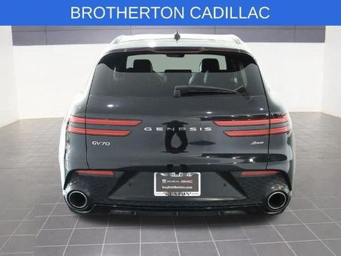 Used 2023 Genesis GV70 2.5T w/ Sport Prestige Package AWD/4WD image 4