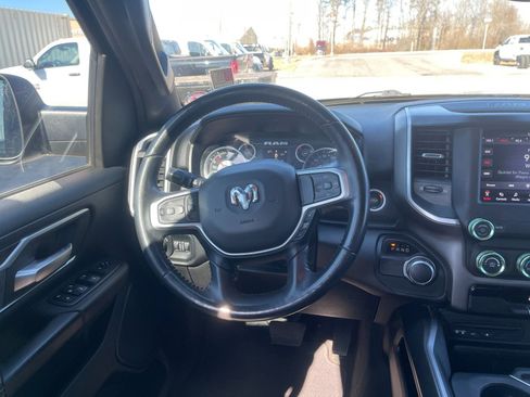 Used 2019 RAM 1500 Big Horn image 16