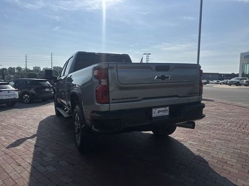 Used 2024 Chevrolet Silverado 2500 Custom w/ Custom Value Package AWD/4WD image 34