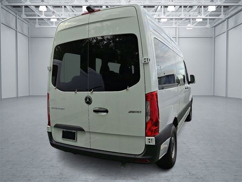New 2024 Mercedes-Benz Sprinter 2500 image 3
