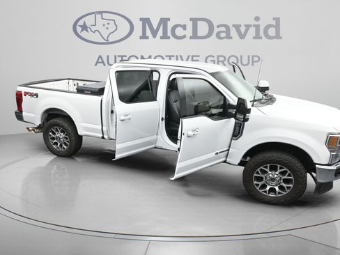 Used 2022 Ford F250 Lariat w/ Lariat Ultimate Package AWD/4WD image 44
