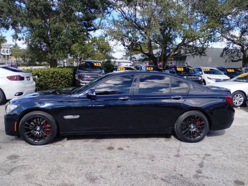 Used 2014 BMW 750i xDrive AWD/4WD image 3