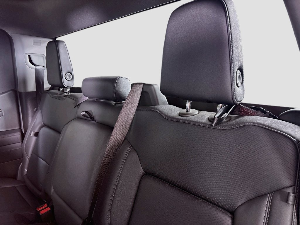 Certified 2025 GMC Sierra 1500 SLT AWD/4WD image 27