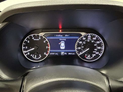 Used 2025 Nissan Sentra SV w/ Trunk Package FWD image 22
