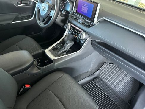 New 2025 Toyota RAV4 XLE image 19