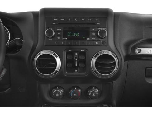 Certified 2018 Jeep Wrangler Unlimited Sahara w/ Dual Top Group AWD/4WD image 10