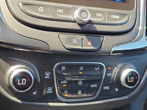 Used 2024 Chevrolet Equinox RS w/ RS Leather Package FWD image 24